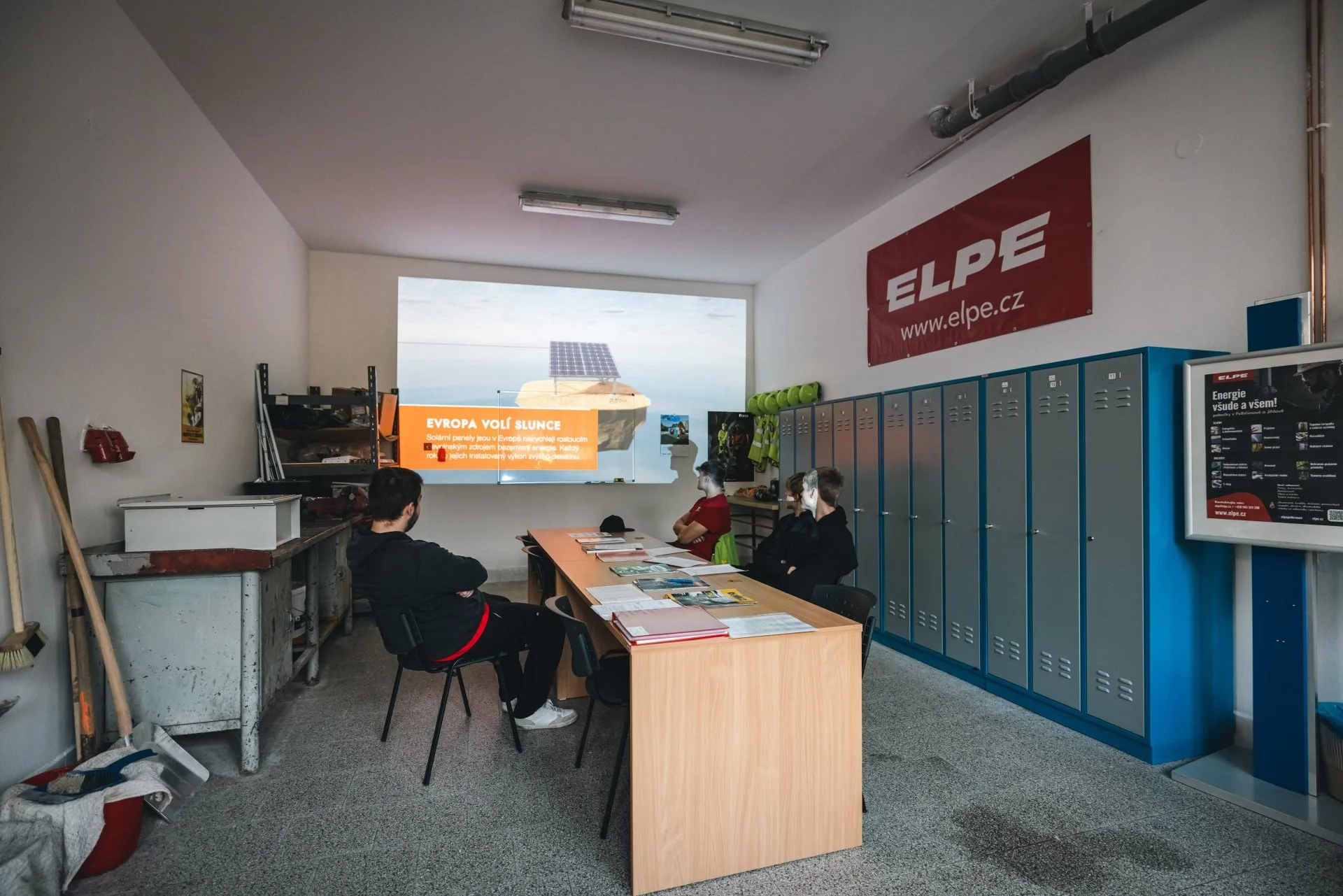 Spolupráce škol a firem – praxe ve firmě ELPE
