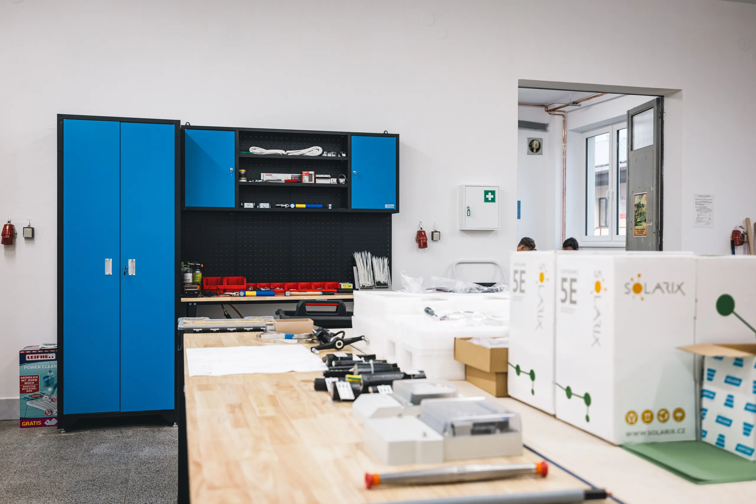 Reálné pracovní prostředí elektro dílny ELPE
